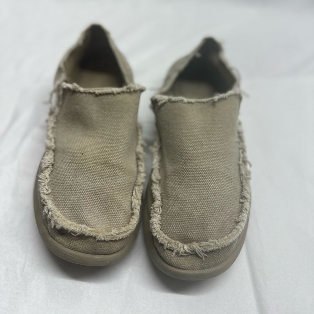 Crocs Men's Sz:7 Santa Cruz Casual Slip-On Shoes Khaki Tan frayed Canvas Loafer.